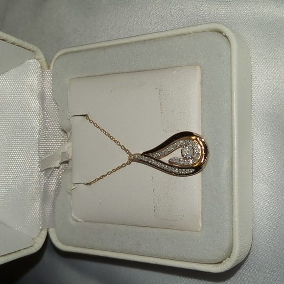 Teardrop pendant necklace - Picture 14 of 14